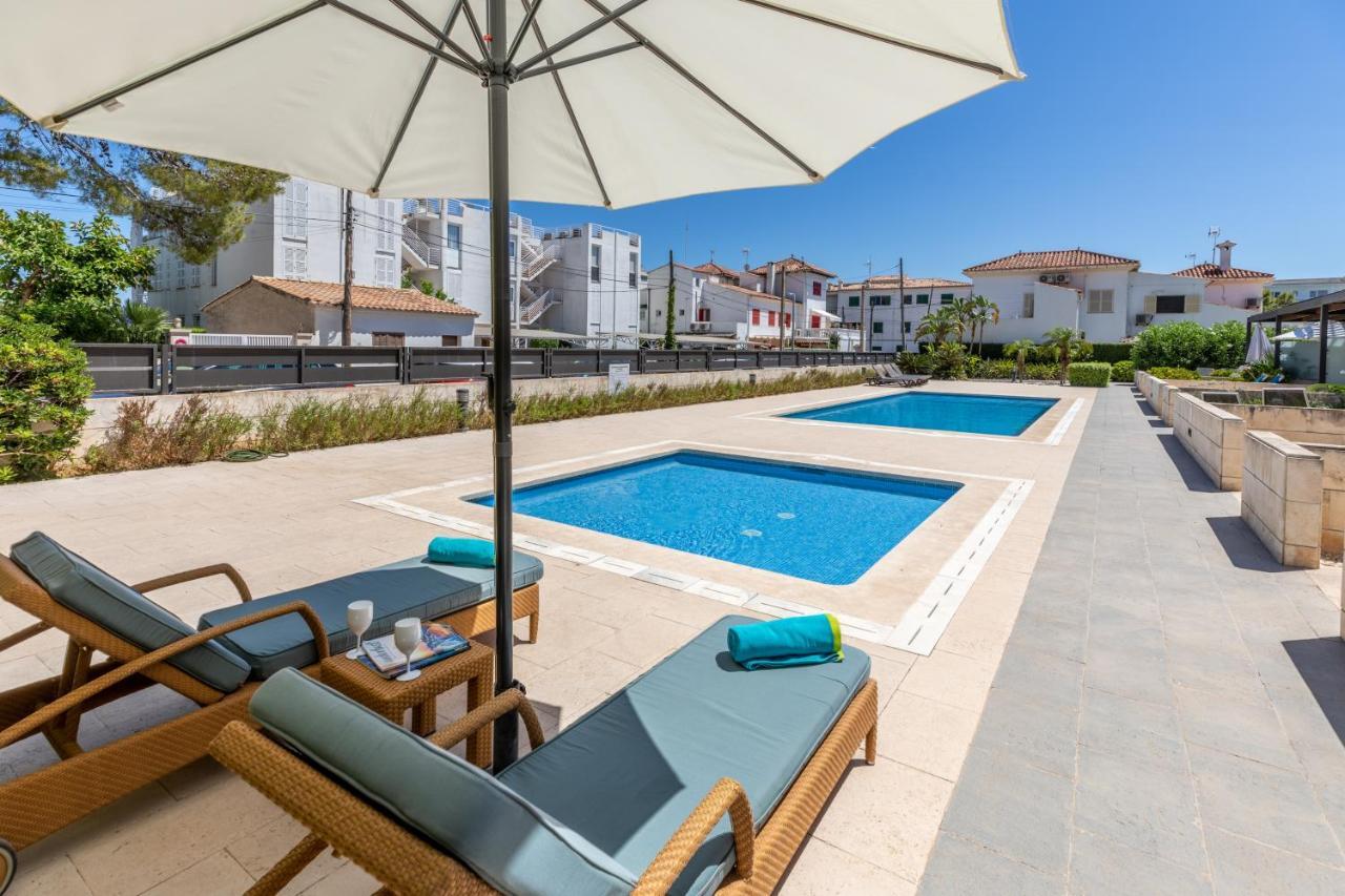 Apartment La Nau - Fantastic Apartment With Hot Tub And Pool, Just Steps Away From Beach Port de Pollença Kültér fotó